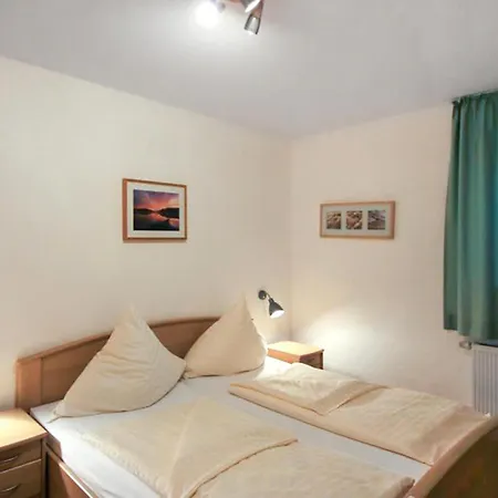 Apartment S42 Sou Röbel